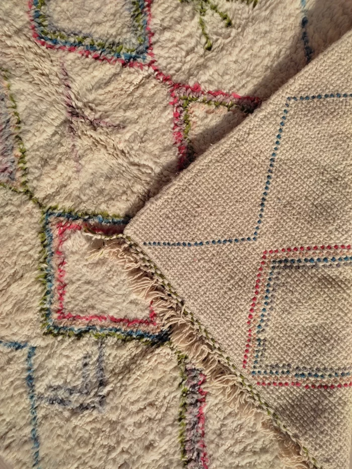 Classic Diamond Patterned