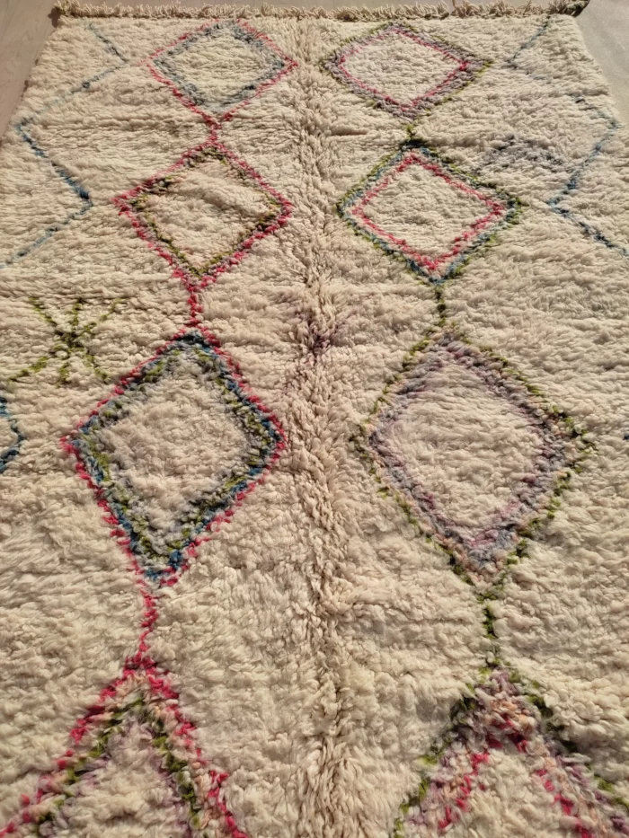 Classic Diamond Patterned
